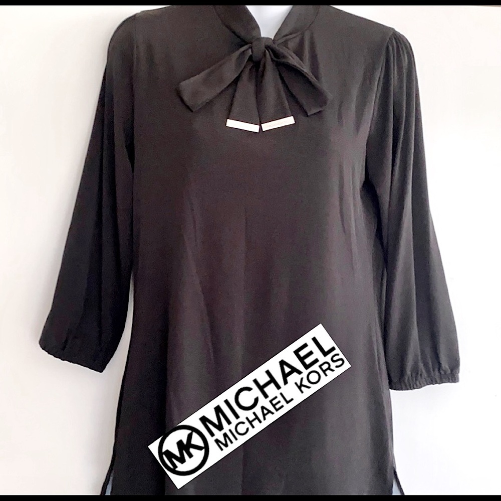 MICHAEL KORS BLACK BLOUSE